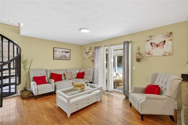 69 Talbut Road, Scituate, RI 02831