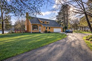69 Talbut Road, Scituate, RI 02831