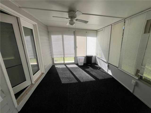 832 Brandlwood Way NW, Lilburn, GA 30047