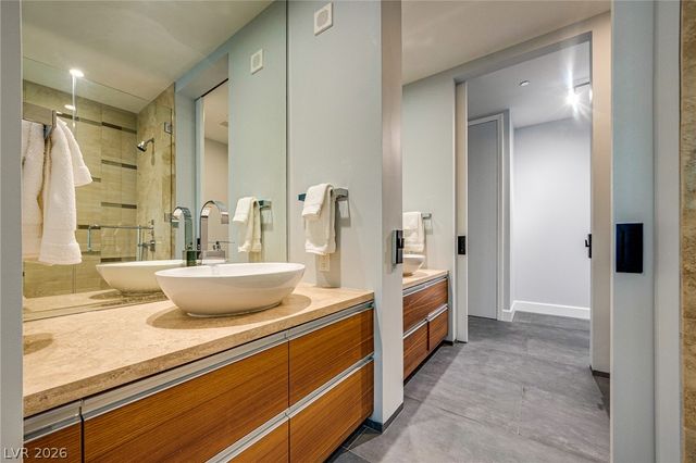 3726 Las Vegas Boulevard 902, Las Vegas, NV 89158