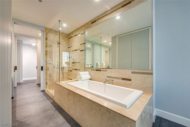 3726 Las Vegas Boulevard 902, Las Vegas, NV 89158