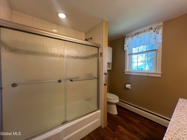 138 Eastholm Road, Schenectady, NY 12304