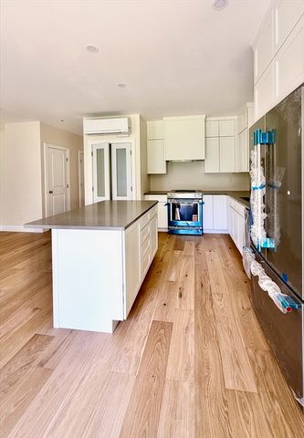 94 Lyman Rd B, Northampton, MA 01060