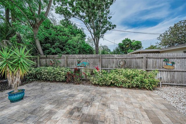 6906 297TH AVENUE N, Clearwater, FL 33761