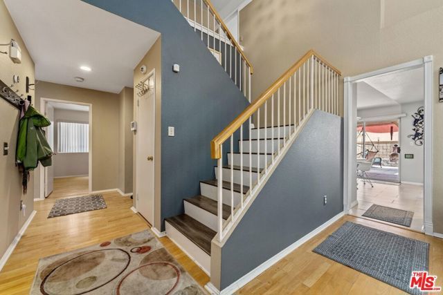 1517 E Avenue J6, Lancaster, CA 93535