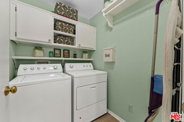 1517 E Avenue J6, Lancaster, CA 93535