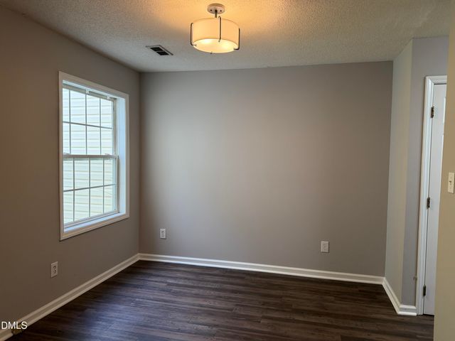 2201 Mountain Mist Court 302, Raleigh, NC 27603