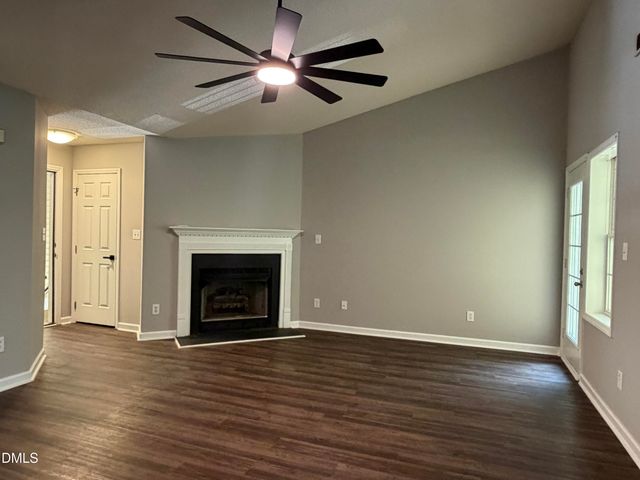 2201 Mountain Mist Court 302, Raleigh, NC 27603