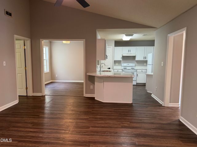 2201 Mountain Mist Court 302, Raleigh, NC 27603
