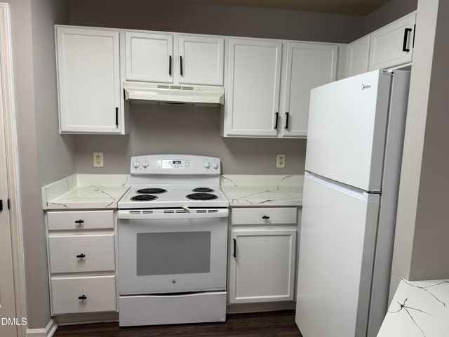 2201 Mountain Mist Court 302, Raleigh, NC 27603