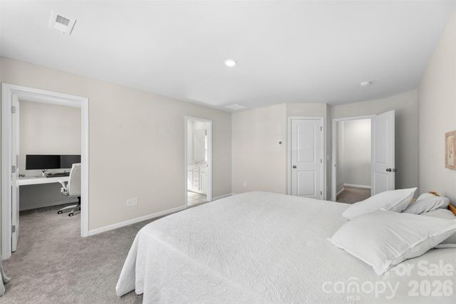 13016 Lannister Drive, Charlotte, NC 28278