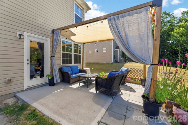 13016 Lannister Drive, Charlotte, NC 28278
