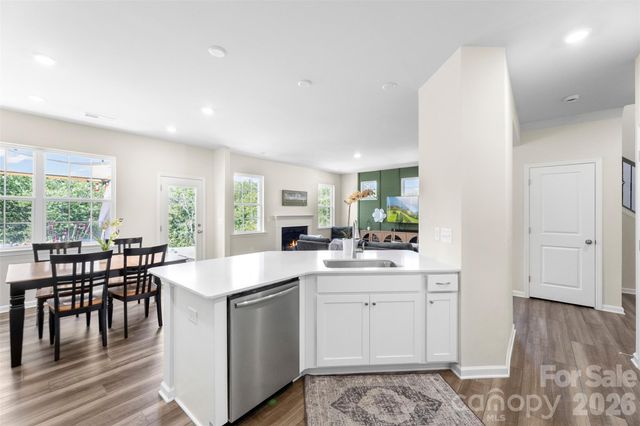 13016 Lannister Drive, Charlotte, NC 28278