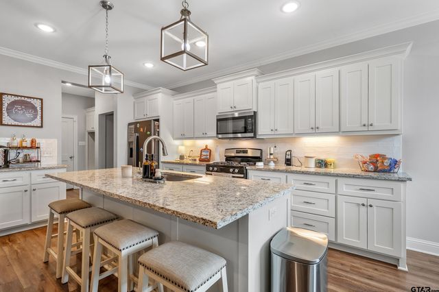 11415 Windsor Park Drive, Tyler, TX 75709