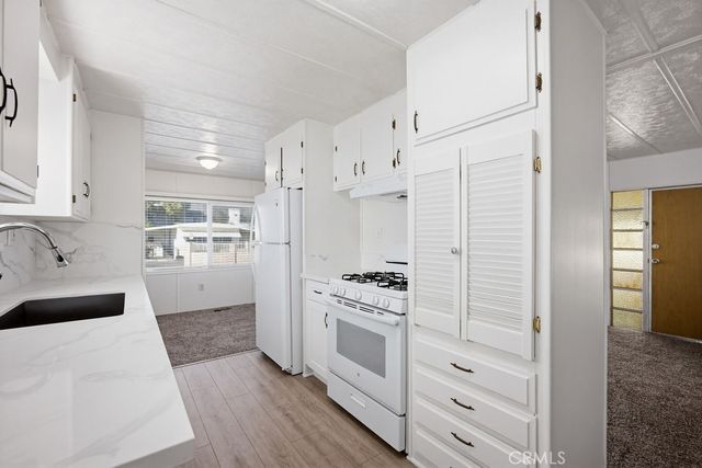 655 E Main Street 9, San Jacinto, CA 92583