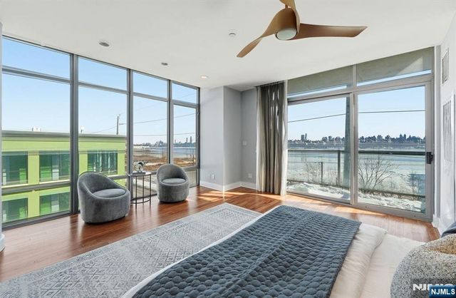 8125 River Road 4E, North Bergen, NJ 07047