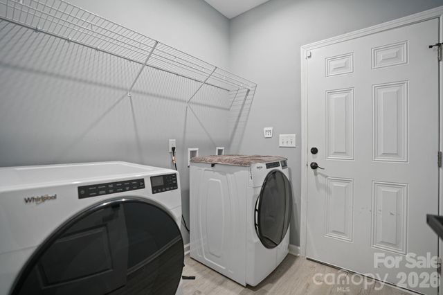 544 30th Avenue NW, Hickory, NC 28601