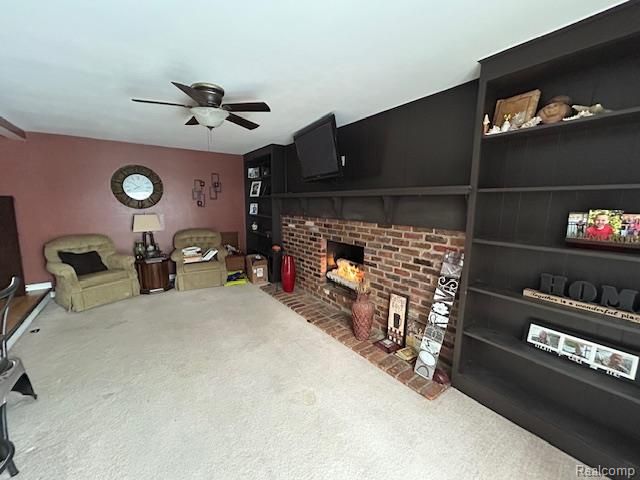 22043 Hillcrest Court, Woodhaven, MI 48183