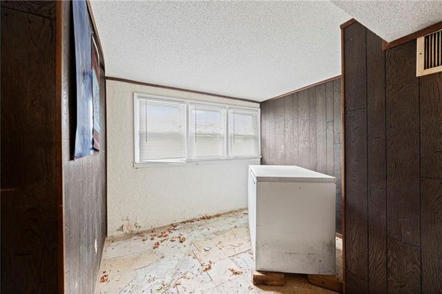 12409 E 54th Street, Kansas City, MO 64133