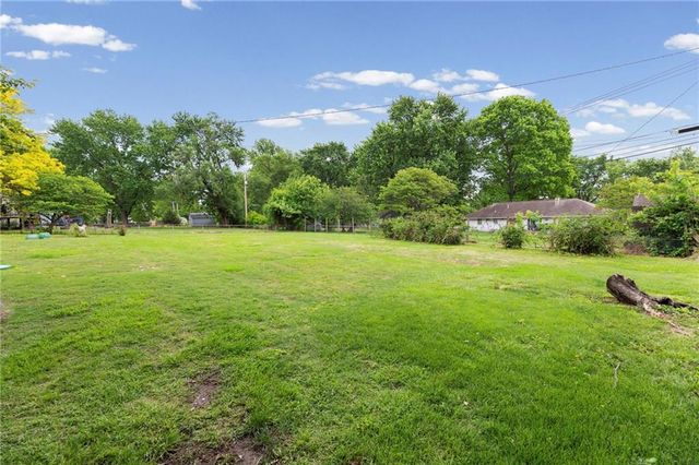 12409 E 54th Street, Kansas City, MO 64133