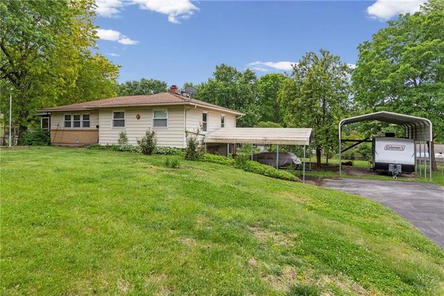 12409 E 54th Street, Kansas City, MO 64133