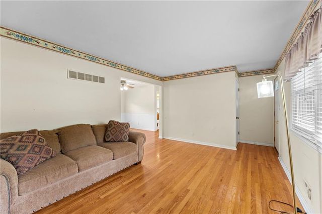 12409 E 54th Street, Kansas City, MO 64133