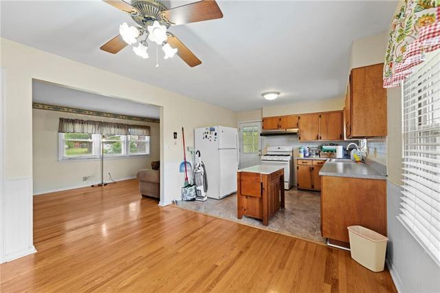 12409 E 54th Street, Kansas City, MO 64133