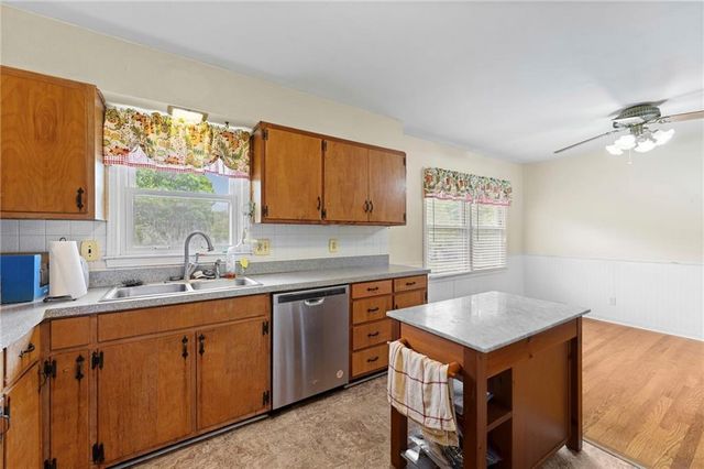 12409 E 54th Street, Kansas City, MO 64133