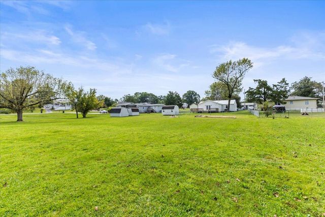 15 Walker Avenue, Fort Oglethorpe, GA 30742