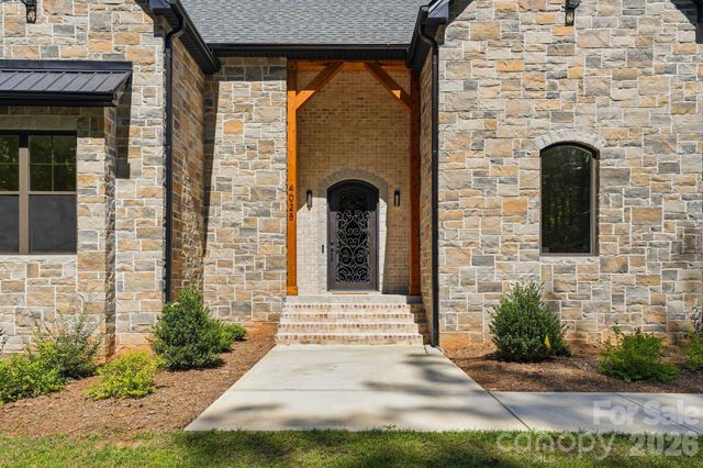 4028 Spindrift Cove Drive, Denver, NC 28037