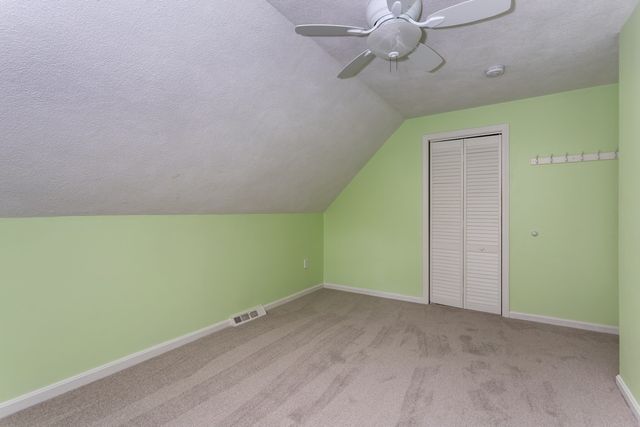 98 Miller St, Franklin, MA 02038