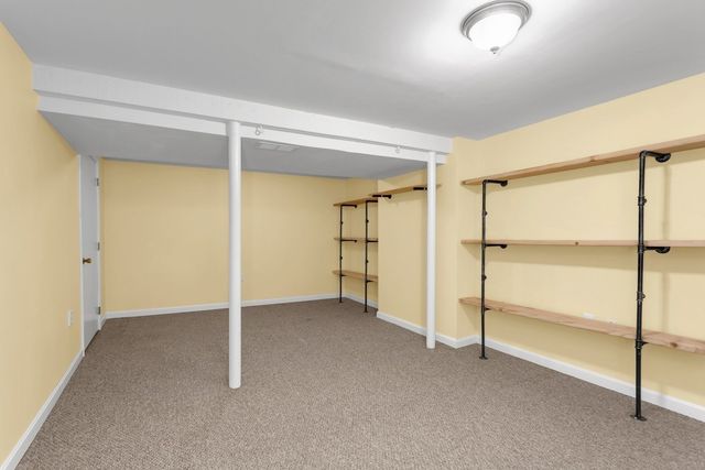 98 Miller St, Franklin, MA 02038