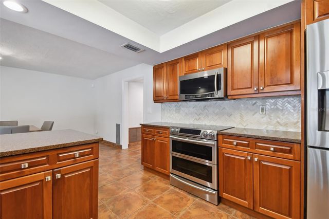 4328 40TH STREET S, St Petersburg, FL 33711