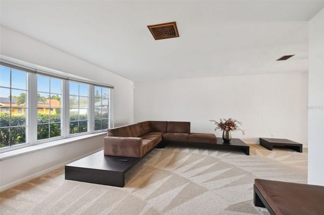 4328 40TH STREET S, St Petersburg, FL 33711