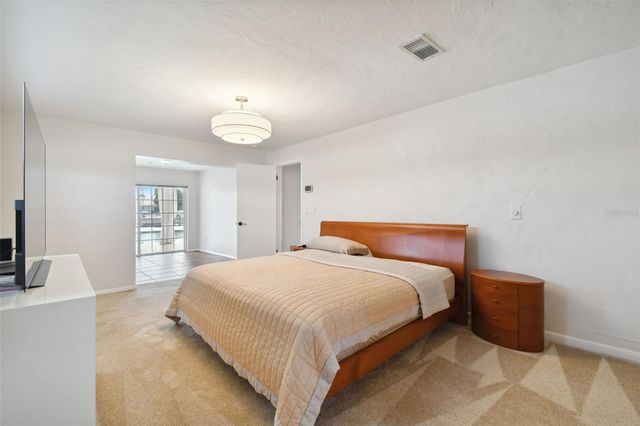 4328 40TH STREET S, St Petersburg, FL 33711