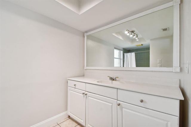 4328 40TH STREET S, St Petersburg, FL 33711