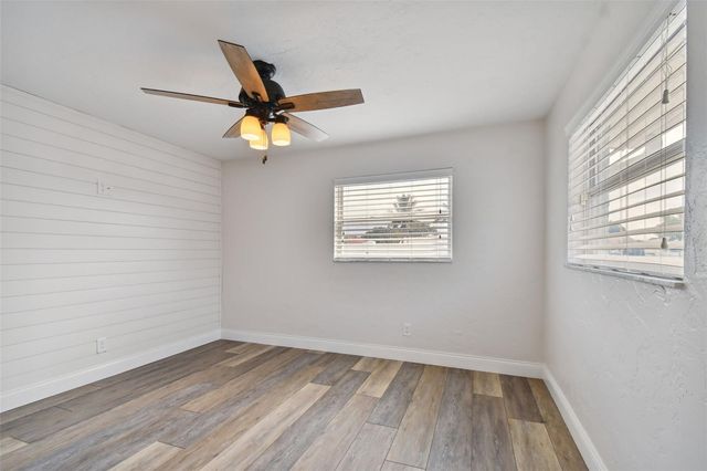 4328 40TH STREET S, St Petersburg, FL 33711