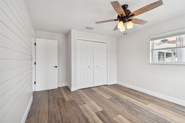 4328 40TH STREET S, St Petersburg, FL 33711