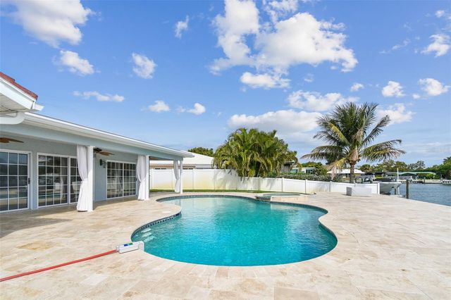 4328 40TH STREET S, St Petersburg, FL 33711