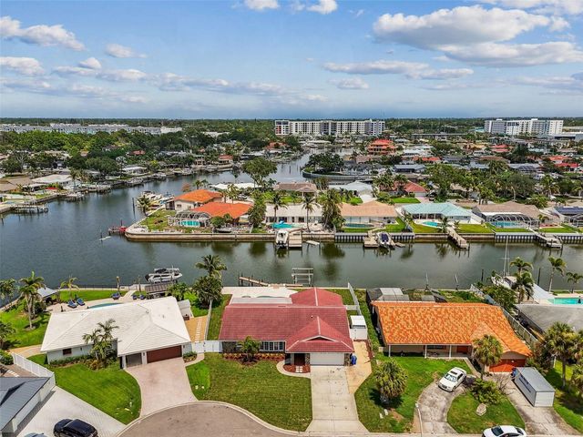 4328 40TH STREET S, St Petersburg, FL 33711