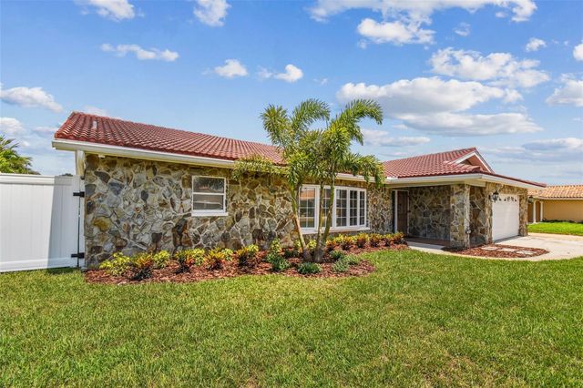 4328 40TH STREET S, St Petersburg, FL 33711