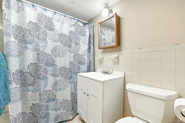 238 Swinton Avenue, Bronx, NY 10465