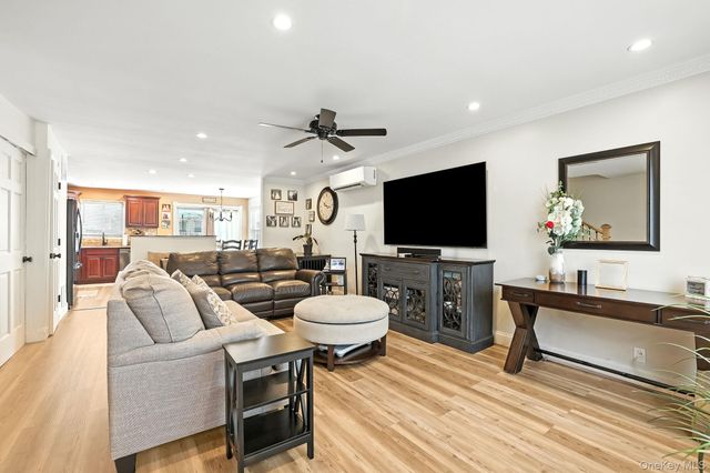 238 Swinton Avenue, Bronx, NY 10465