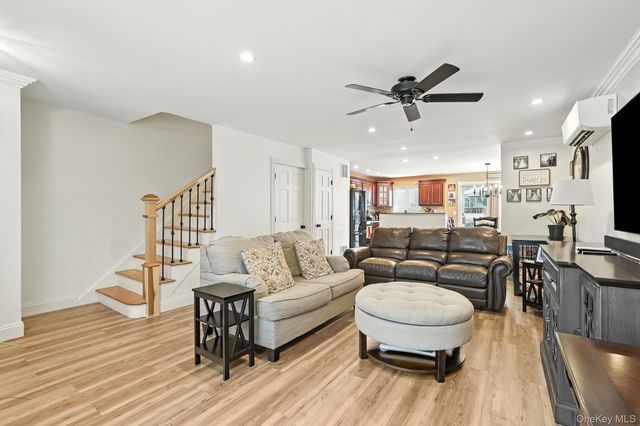 238 Swinton Avenue, Bronx, NY 10465