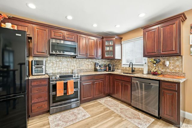 238 Swinton Avenue, Bronx, NY 10465