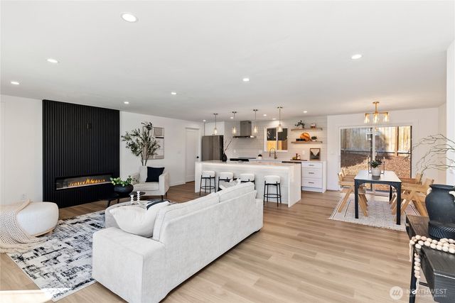 30523 58th Avenue S, Auburn, WA 98001