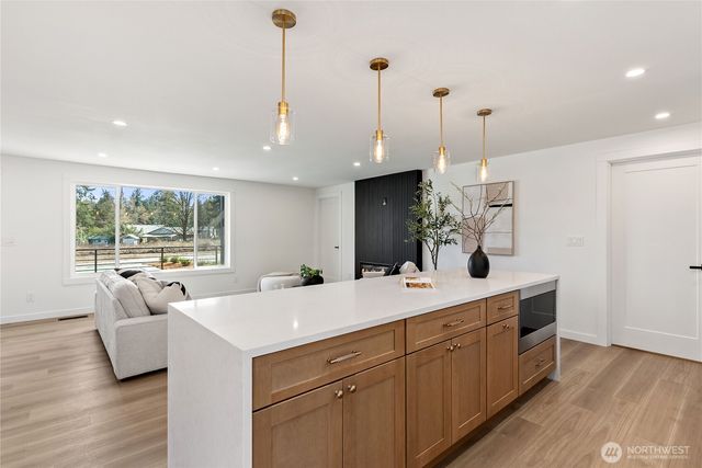 30523 58th Avenue S, Auburn, WA 98001