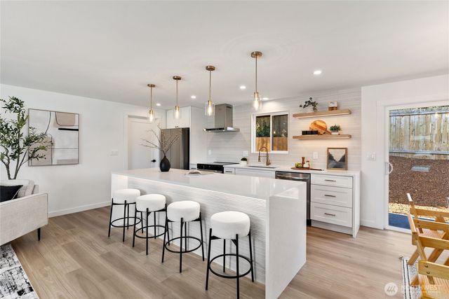 30523 58th Avenue S, Auburn, WA 98001