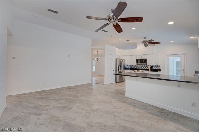 825 Desoto BLVD N, Naples, FL 34120