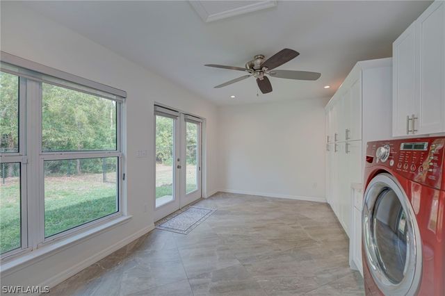 825 Desoto BLVD N, Naples, FL 34120